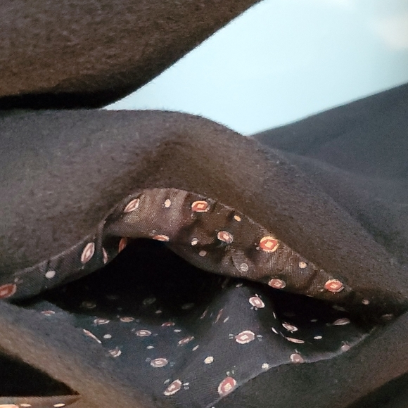 Collectibles by Ashley Scott - Picture 11 of 16